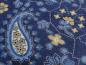 Preview: Patchworkstoff, Meterware. Kleine weiße Blüten auf blauem untergrund. Schönes Paisleymuster in blau und weiß. Lexington von Moda.