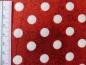 Preview: Patchworkstoff mit weißen Punkten auf rotem Untergrund von Quilting Treasures aus der Serie Daily Grind. Detailansicht mir Maß.