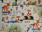 Preview: Patchworkstoff mit süßen Tieren im Wald auf creme. Von Timeless Treasures. Detailansicht mit Maß.
