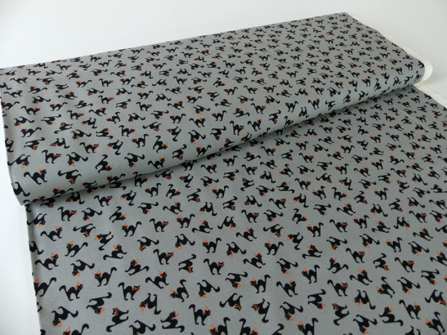 Preview: Stoff, Meterware von Moda aus der Serie Spooky Delights. Kleine schwarze Katzen auf grau.