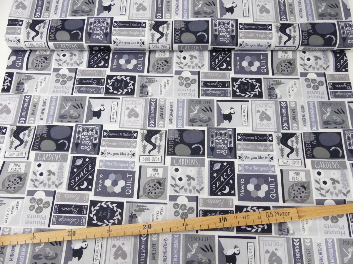 Stoff für Patchwork mit blaugraue Buchcover und Bücher aus der Serie Bookworm